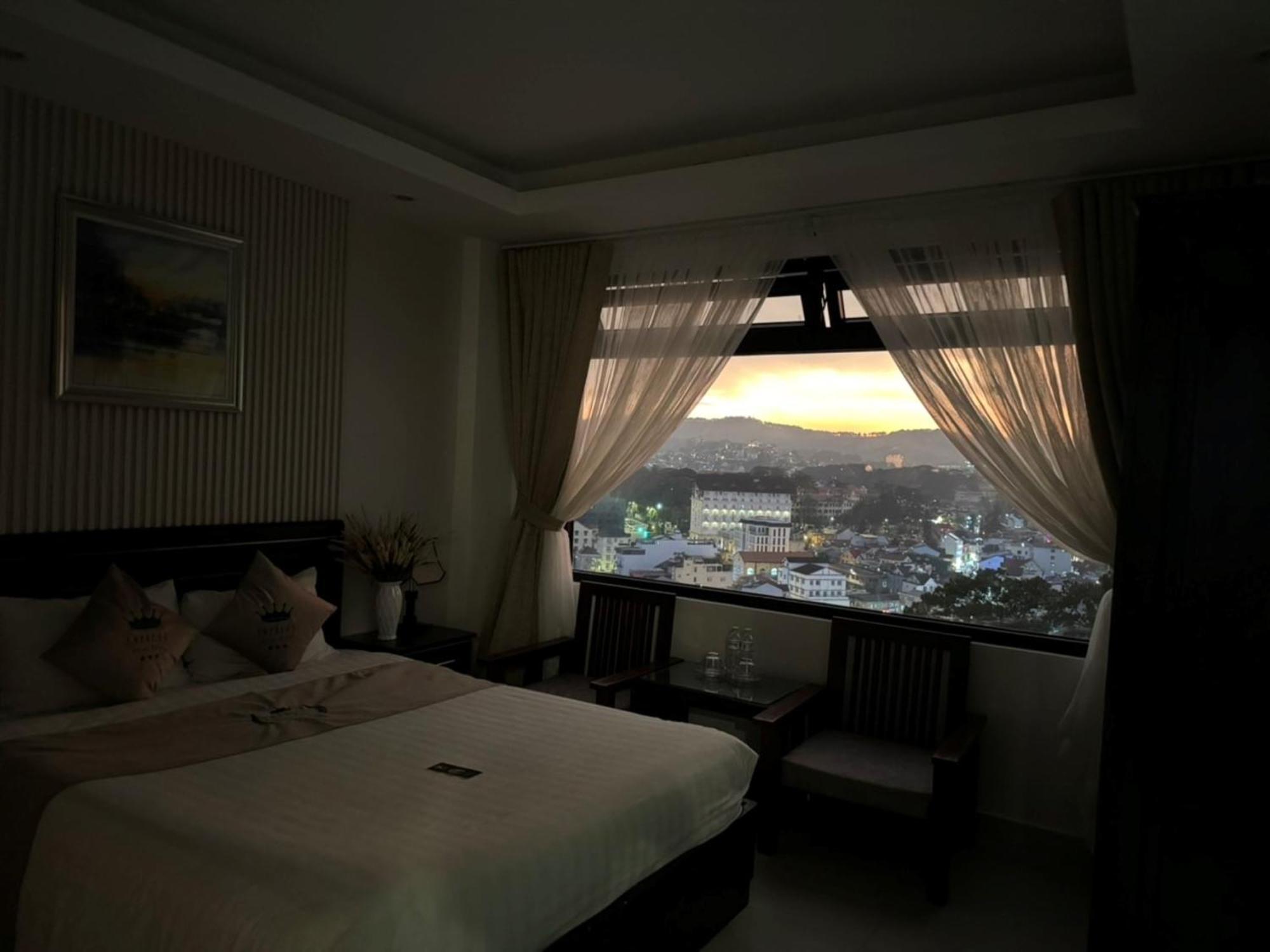 Empress Dalat - Sky View Hotel 외부 사진